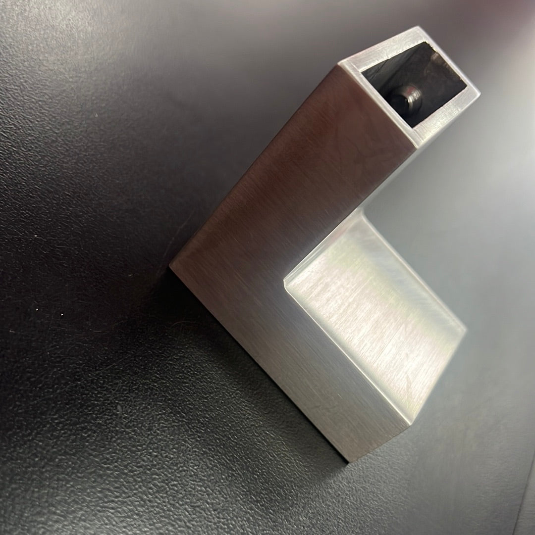 GLASS TO GLASS CONNECTOR
