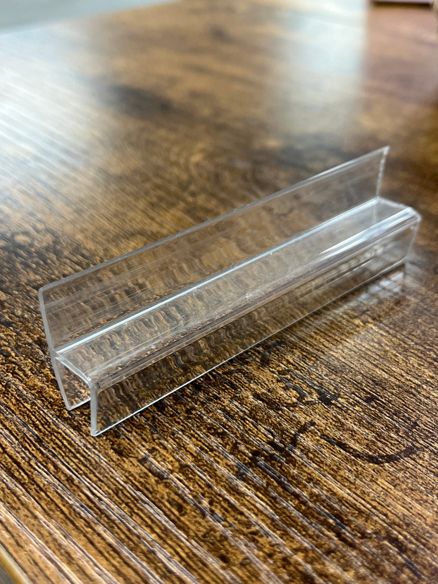 CLEAR PLASTIC SEALS/ CGP380HJ